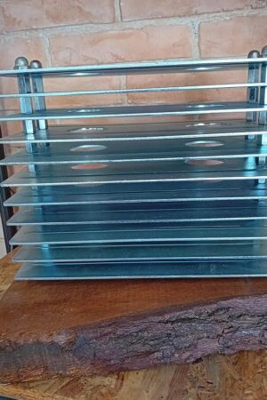 Lampa stołowa w stylu przemysłowym